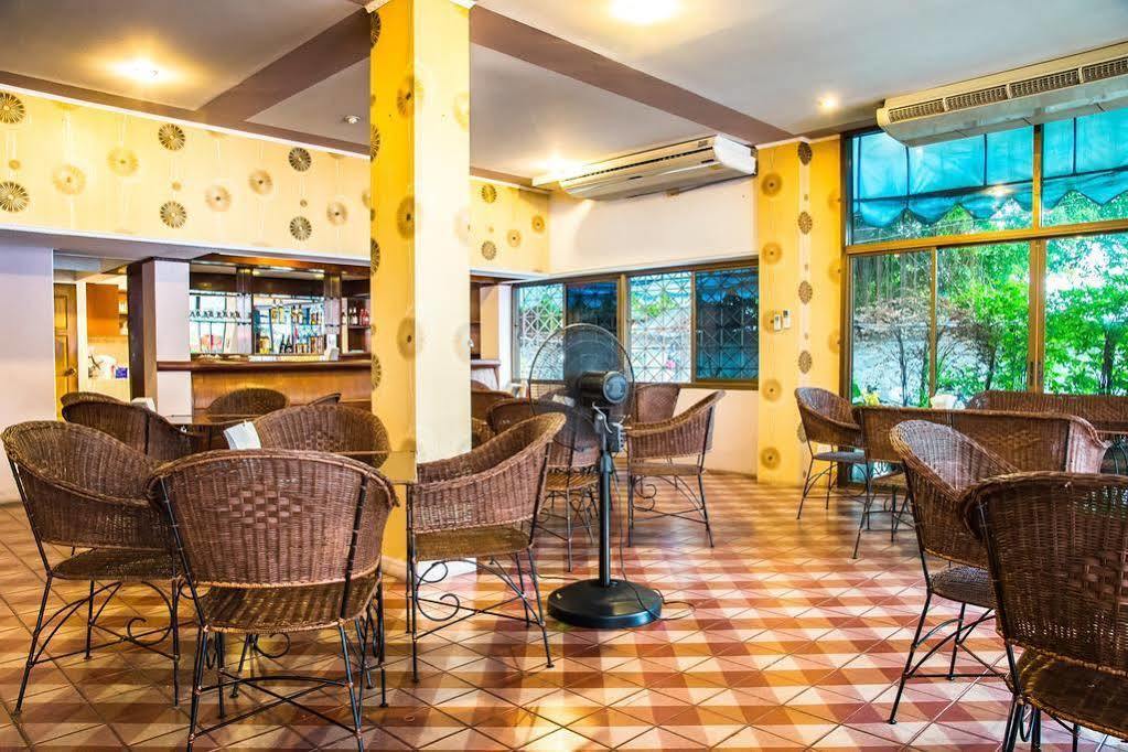 Fnb Hotel Central פאטאיה מראה חיצוני תמונה