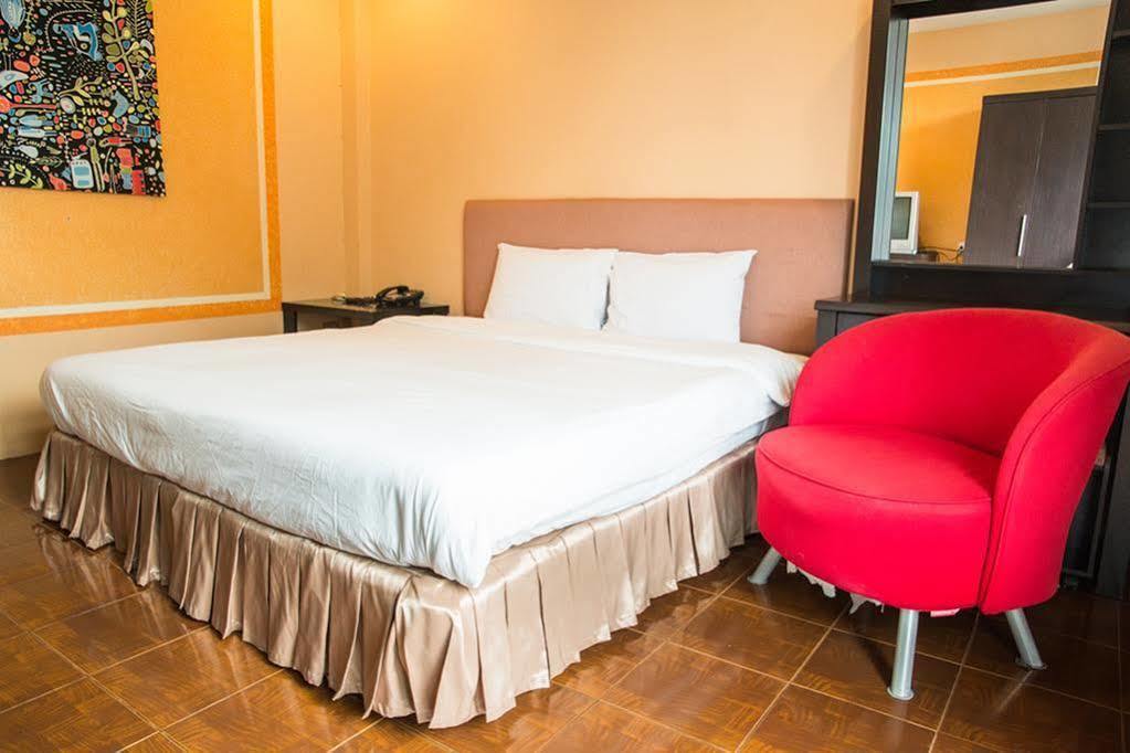 Fnb Hotel Central פאטאיה מראה חיצוני תמונה