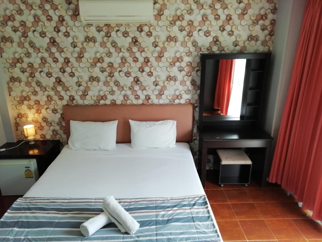 Fnb Hotel Central פאטאיה מראה חיצוני תמונה