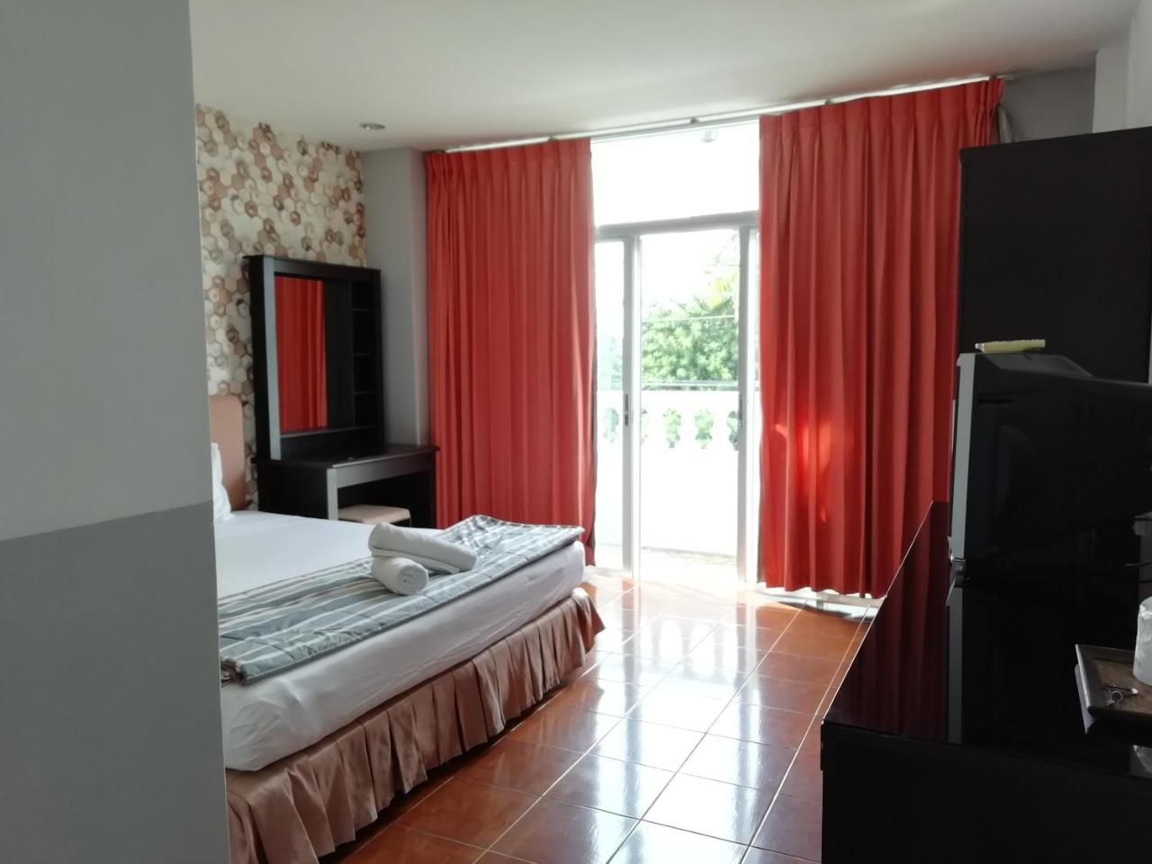 Fnb Hotel Central פאטאיה מראה חיצוני תמונה